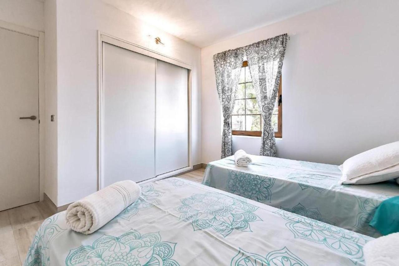 Two Bedroom Apartment With Wifi, Close To The Beach, In Playa De Las Americas Εξωτερικό φωτογραφία